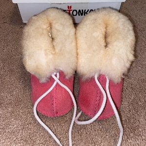 Minnetonka Baby Booties